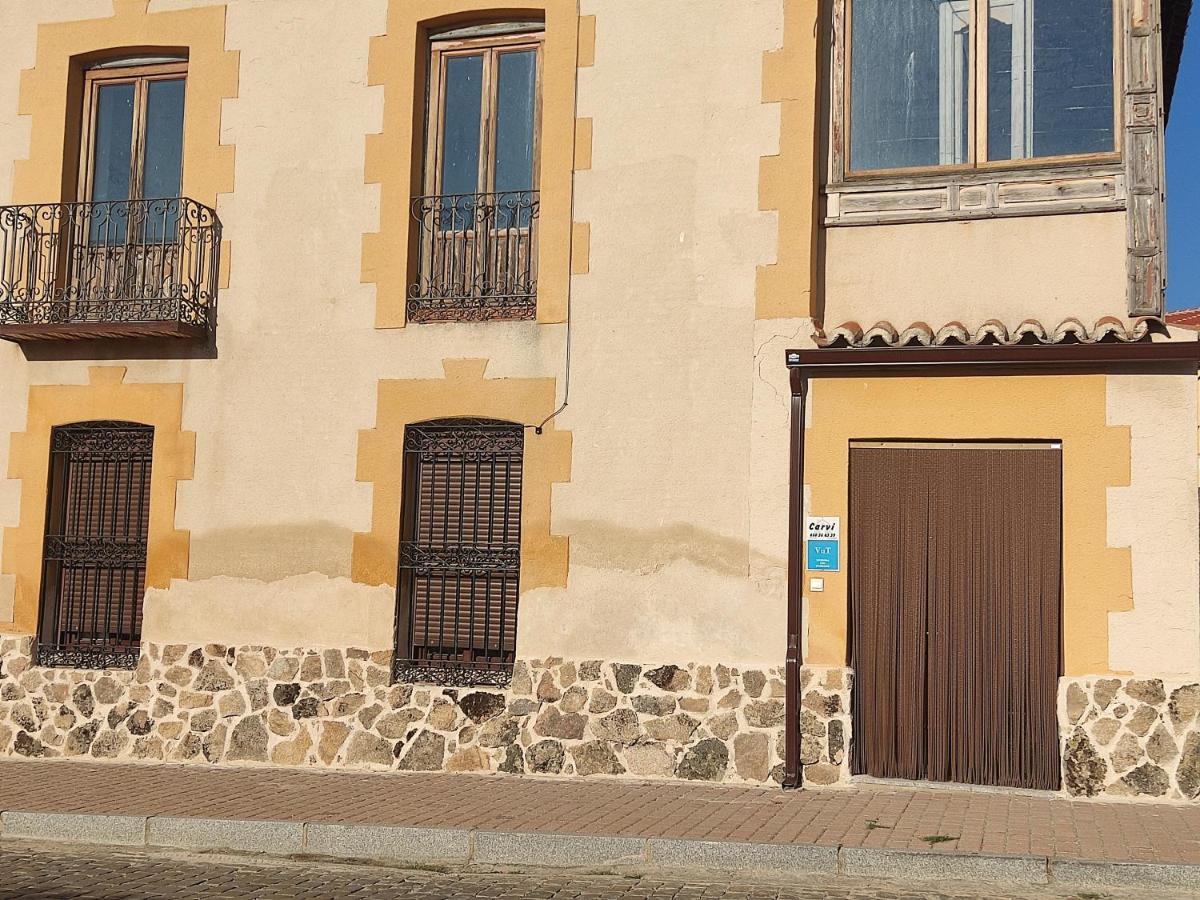 Alojamiento Turistico Carvi Arevalo Exterior photo